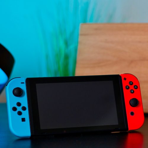The Difference Between Nintendo Switch U.S. and International Versions - at Electronics